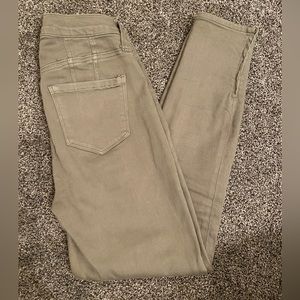 Fashion Nova Green Pant Size 1/25